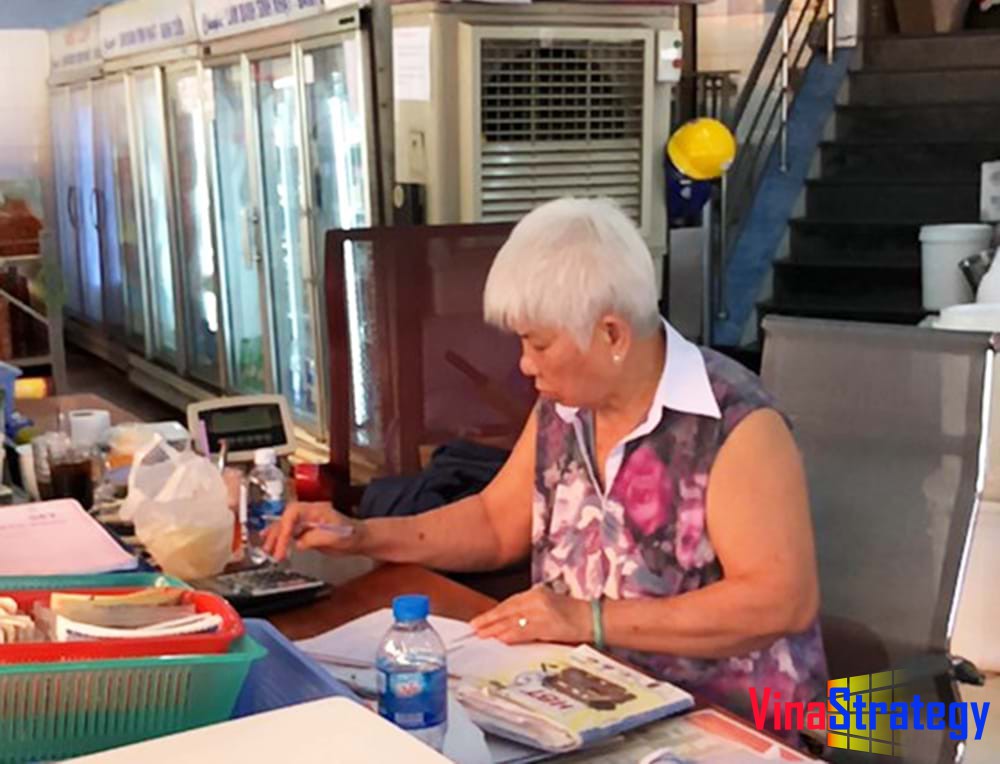 Như Lan – Từ xe đẩy nhỏ đến hương vị Sài Gòn nửa thế kỷ